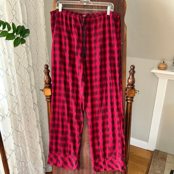 Victoria’s Secret women’s size large red and black plaid pajama pants Christmas - Picture 1 of 7